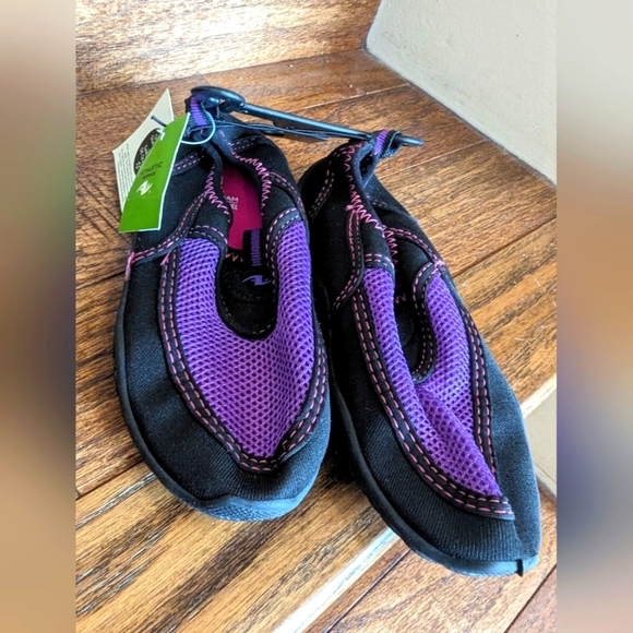 Athletic Works Toddlers' Aqua Shoes, size 9/10 new with tags - Picture 2 of 6